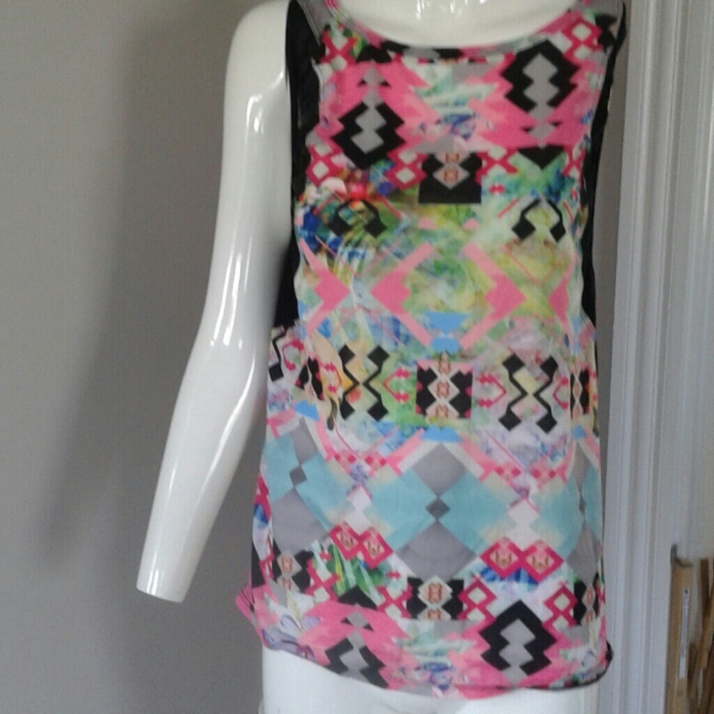 Pink lotus top